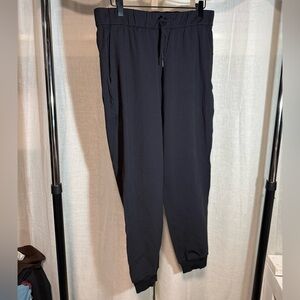 Lululemon On The Fly Pant